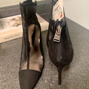 Mesh Pointed Toe Boot